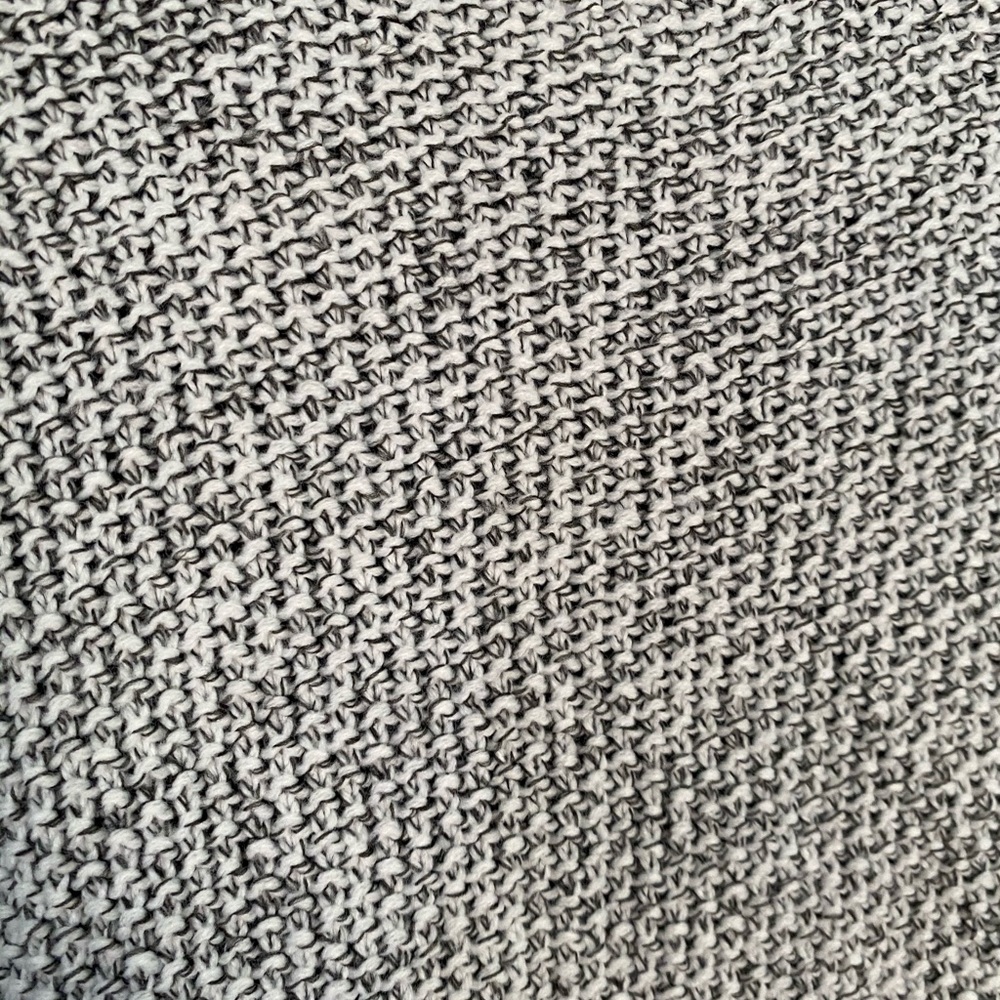 Dressbarn gray cozy and white cardigan sweater (M) - Picture 8 of 11